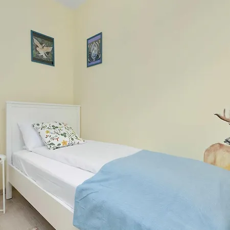 Przestronny Dla 8 Osob W Spokojnej Okolicy By Renters 公寓