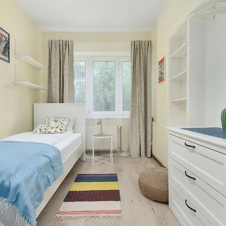 Przestronny Dla 8 Osob W Spokojnej Okolicy By Renters *
